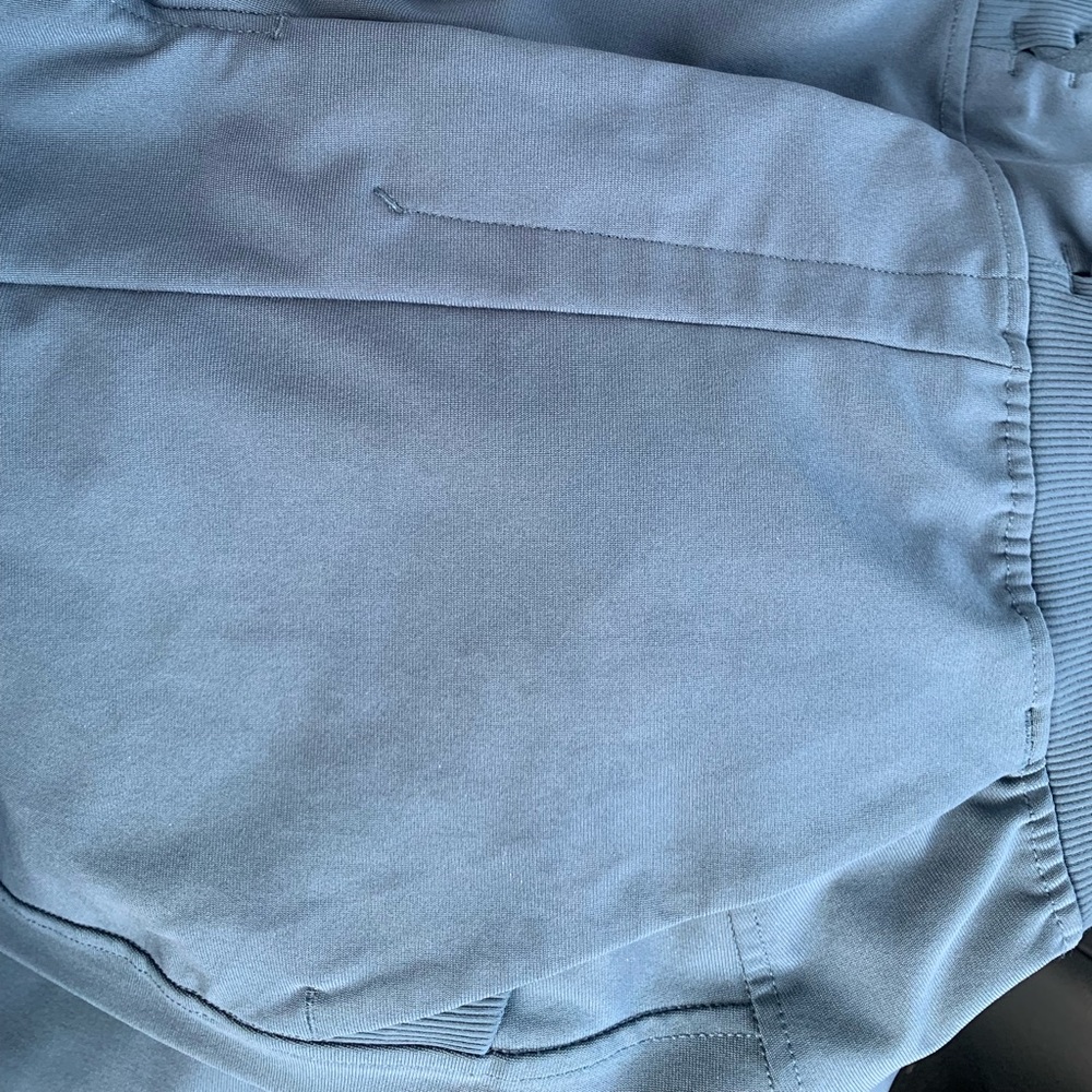 XS men’s Lululemon joggers